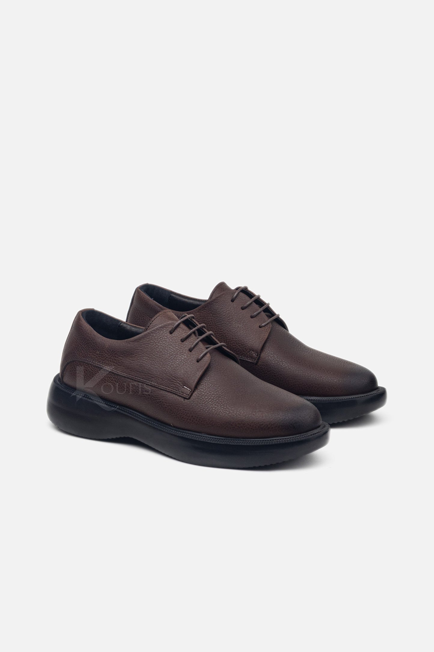 K327 Chaussure en Cuir