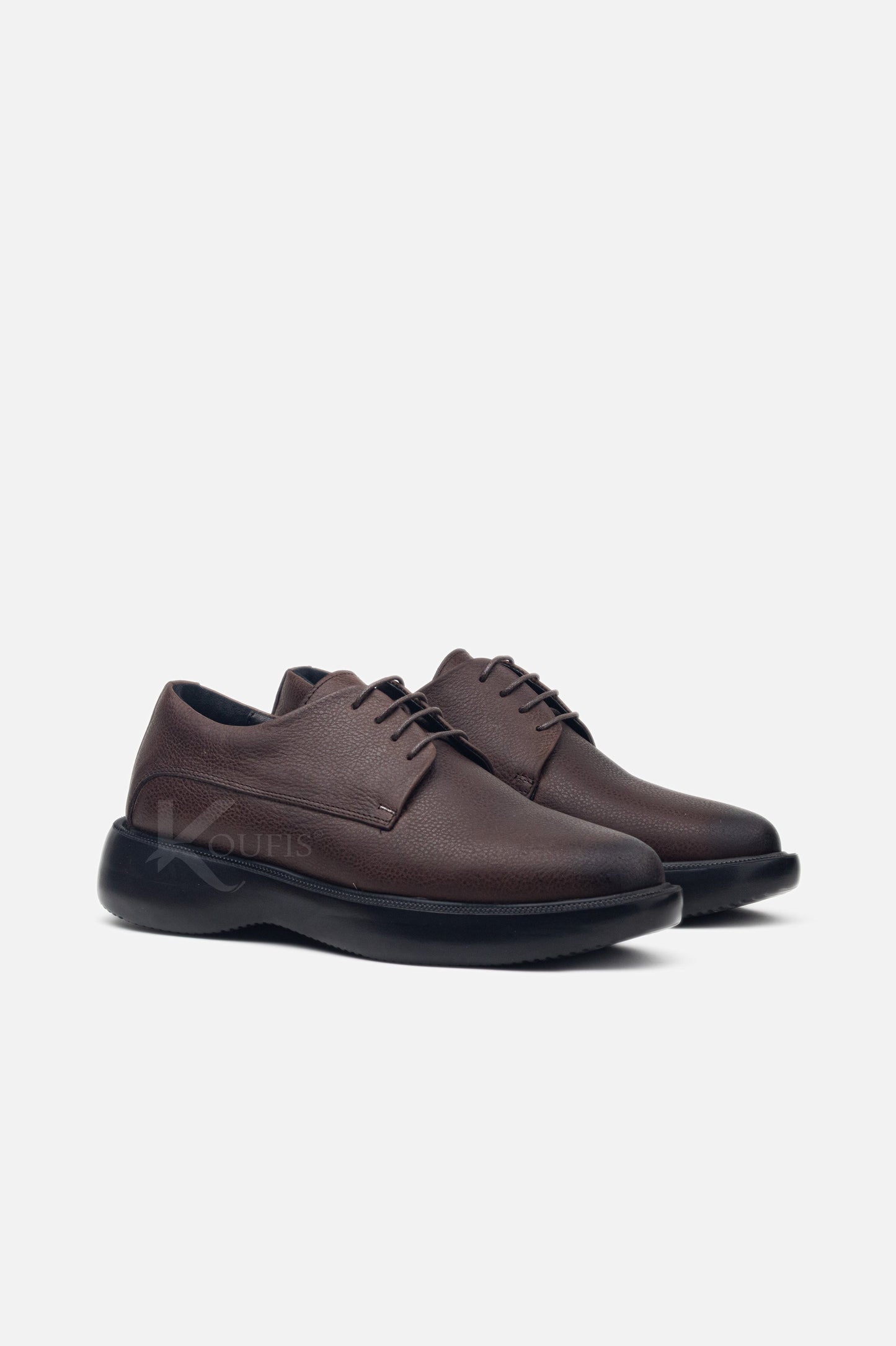 K327 Chaussure en Cuir